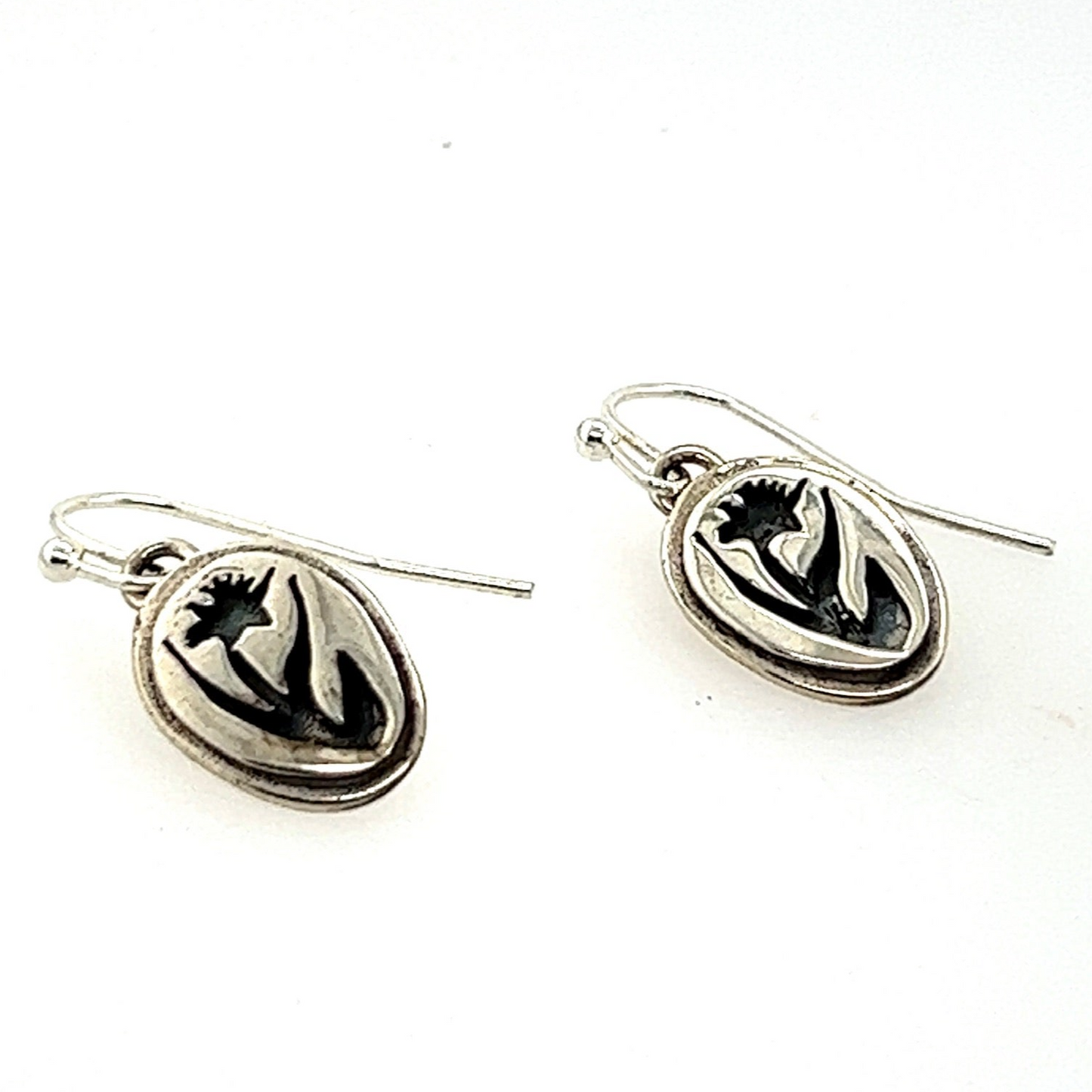 Daffodil Silhouette Earrings #50b