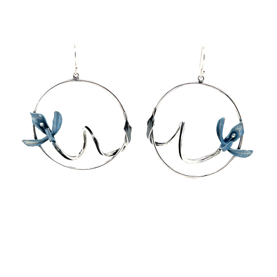 Gala Iris necklace