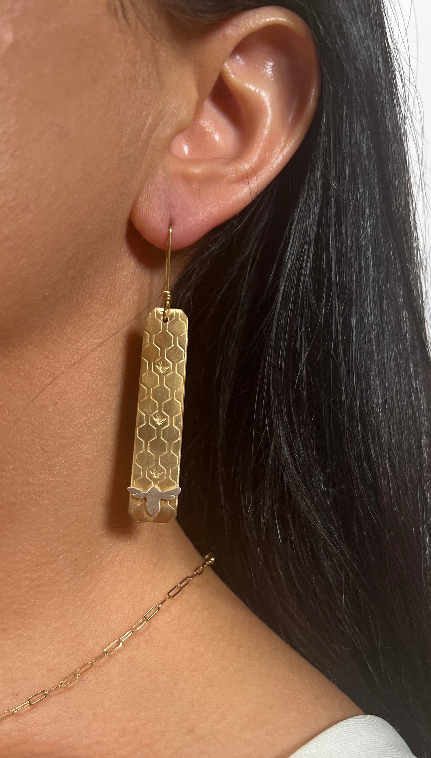 Queen Bee Long Dangles with Bee #109A