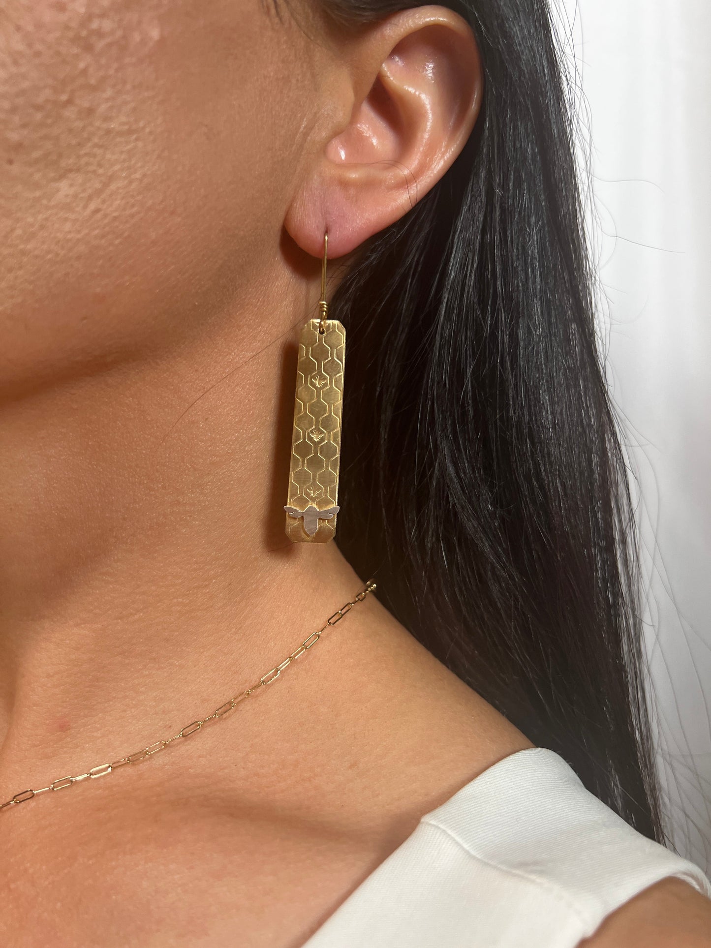 Queen Bee Long Dangles with Bee #109A