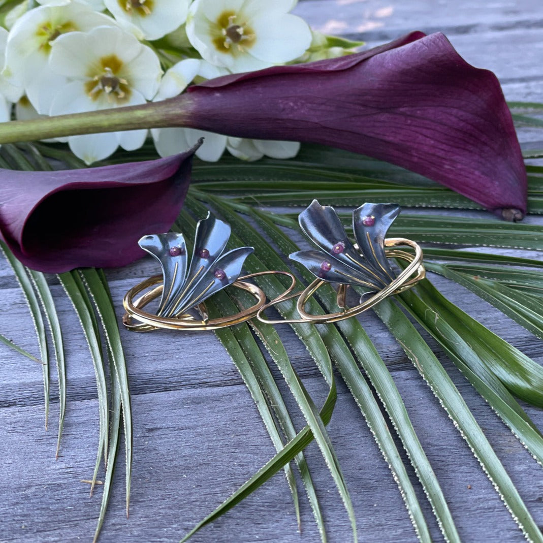 Mangolia Earrings #275