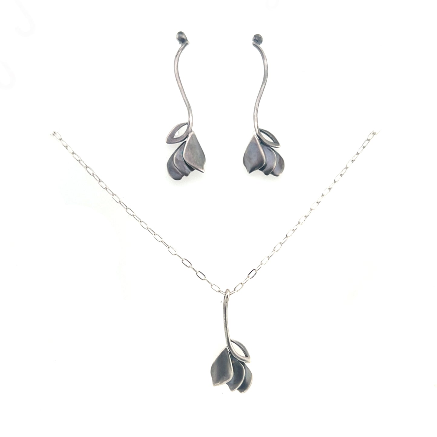 Perfect Petals Necklace #89A