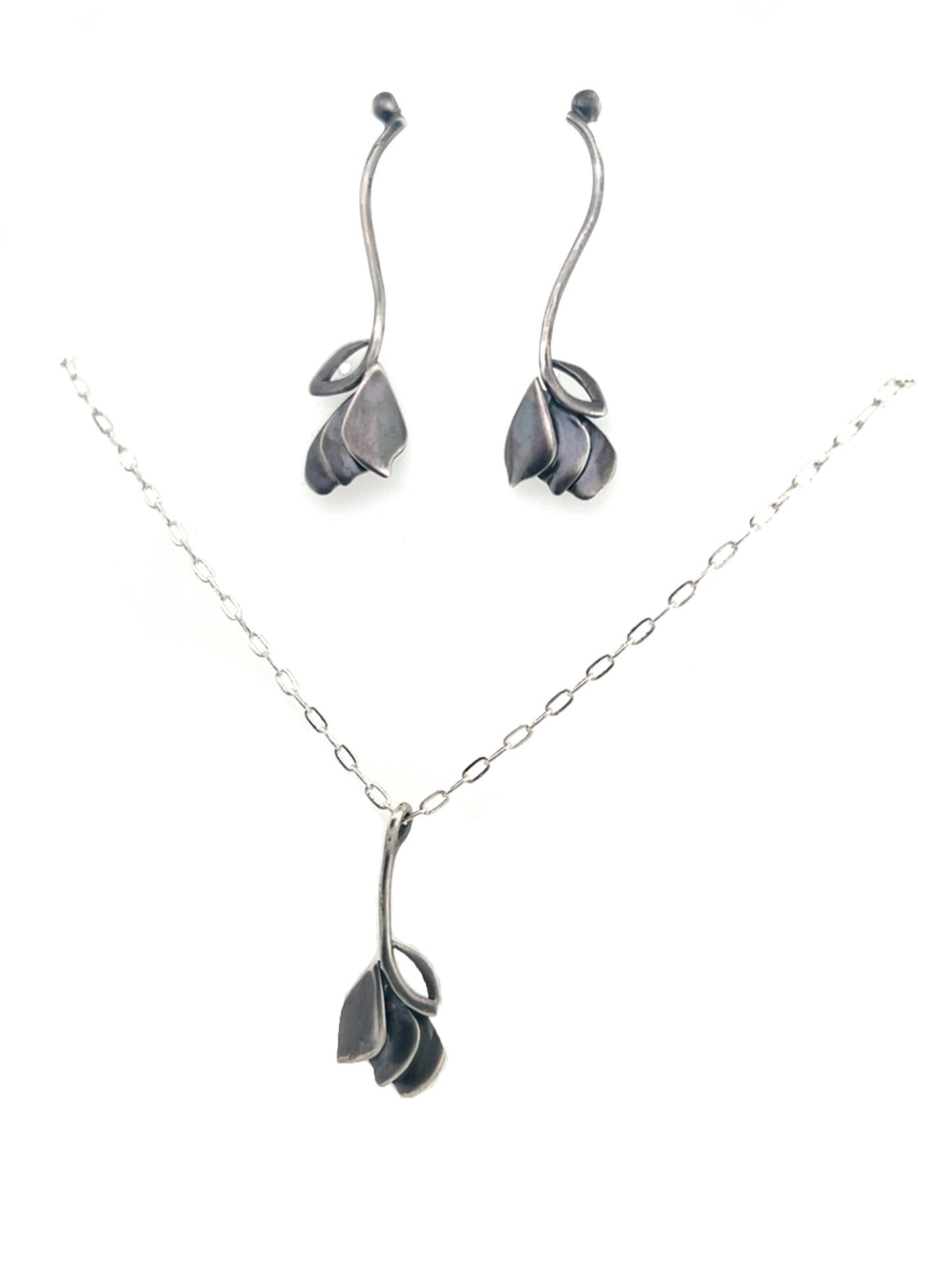 Perfect Petals Necklace #89A