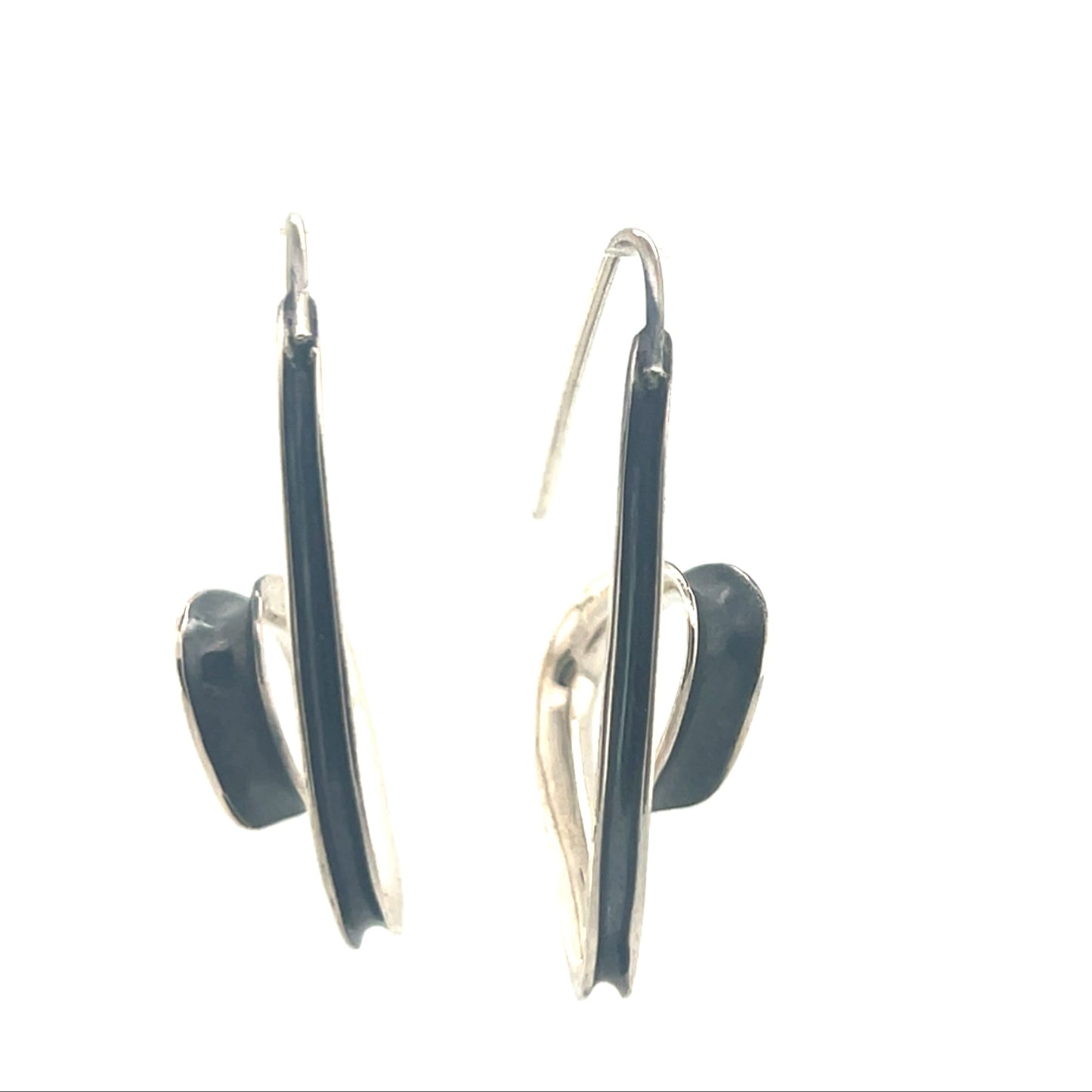 Triangel anticlastic earrings
