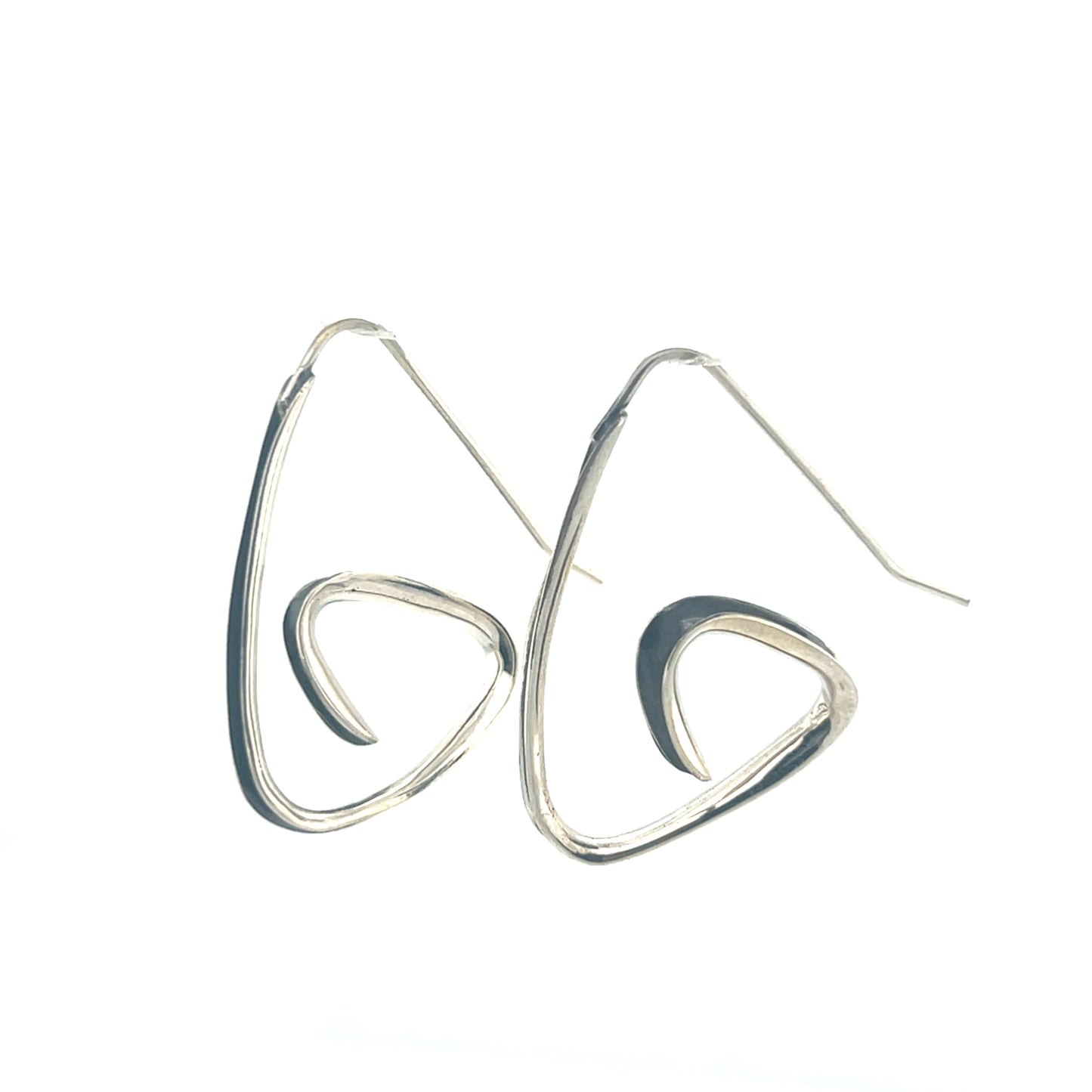 Triangel anticlastic earrings