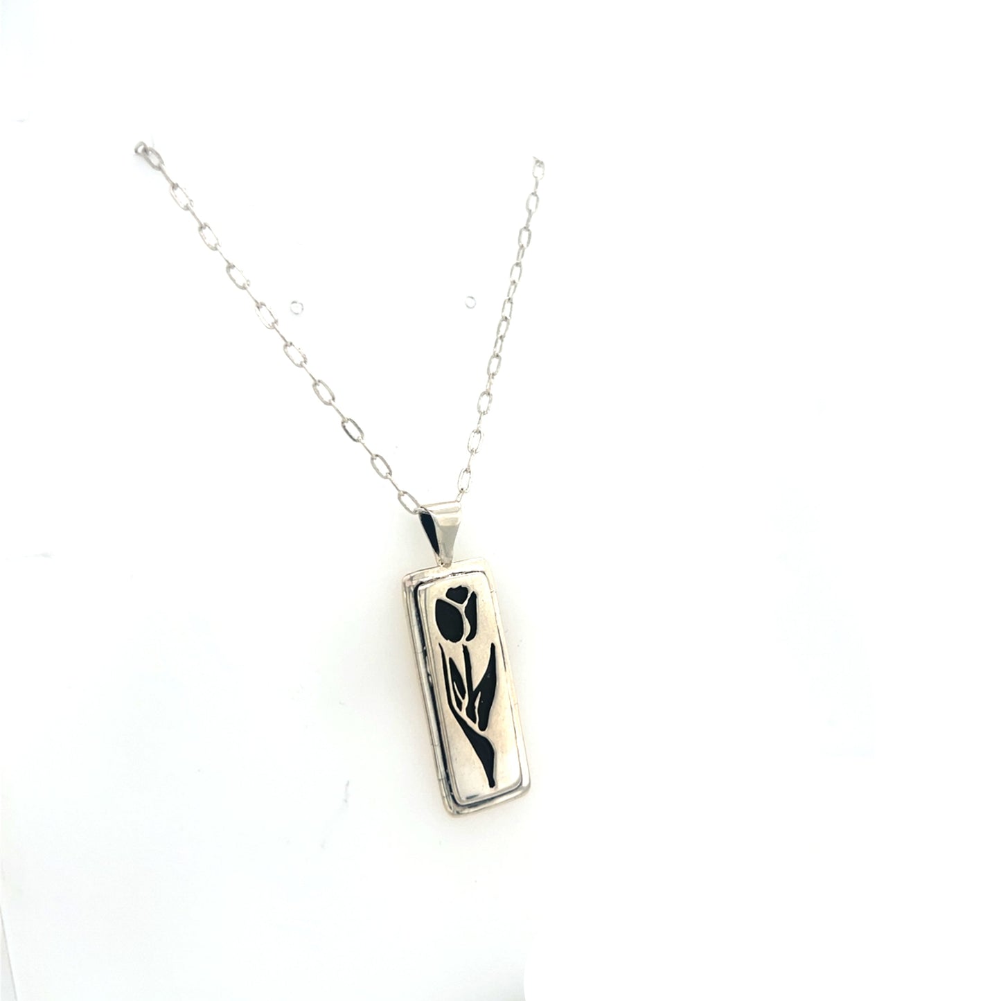 Tulip Silhouette Necklace