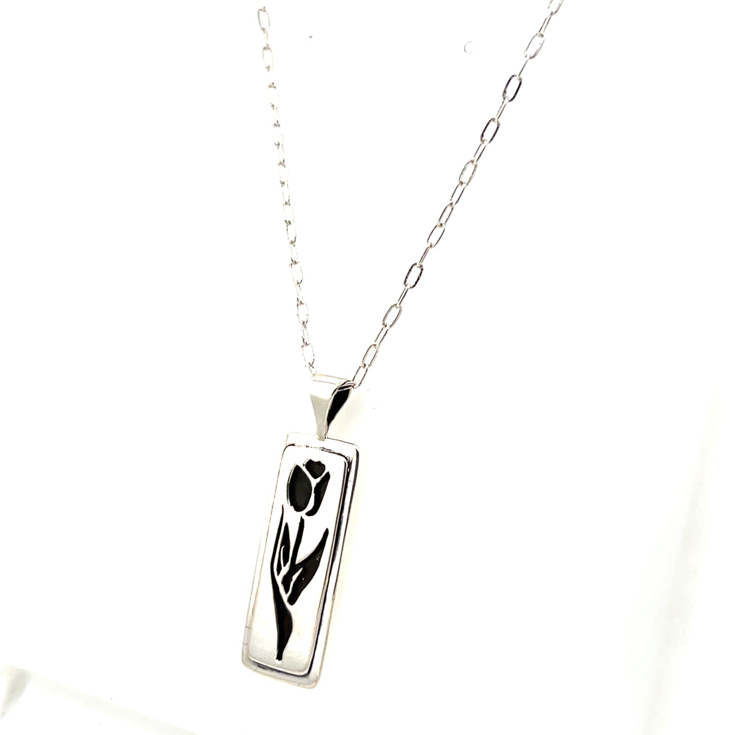 Tulip Silhouette Necklace