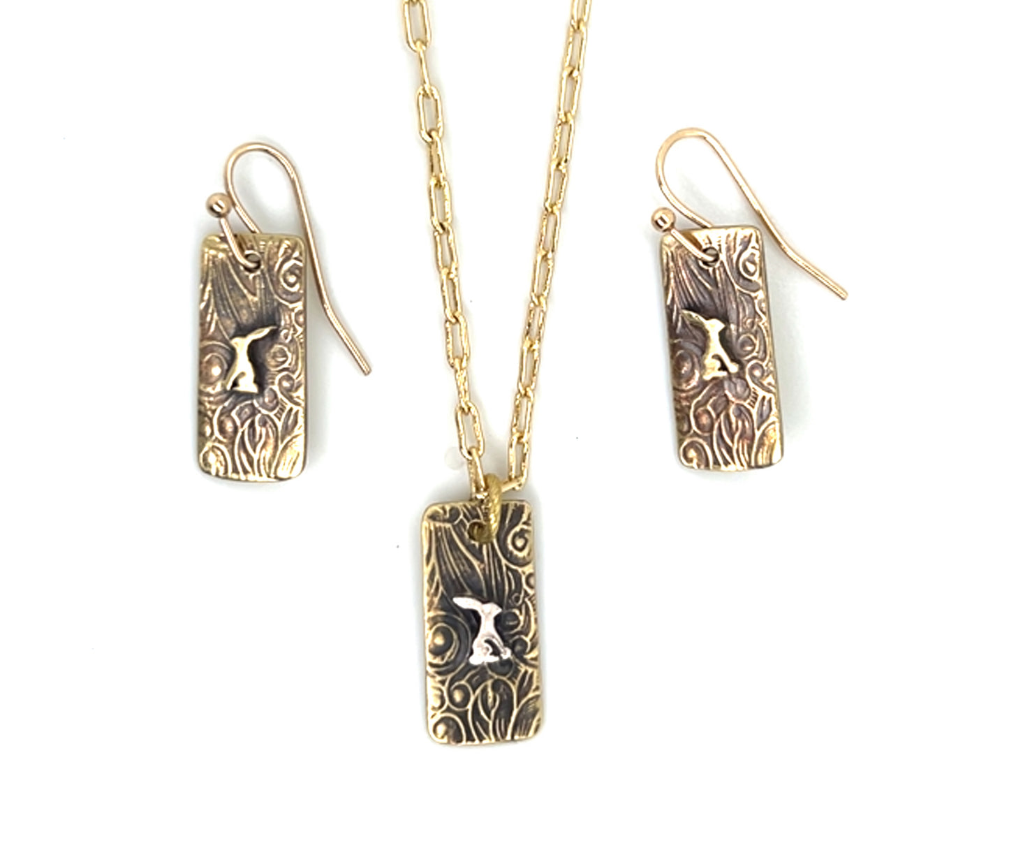 Nuvo Frame Necklace with Jackrabbit #8b