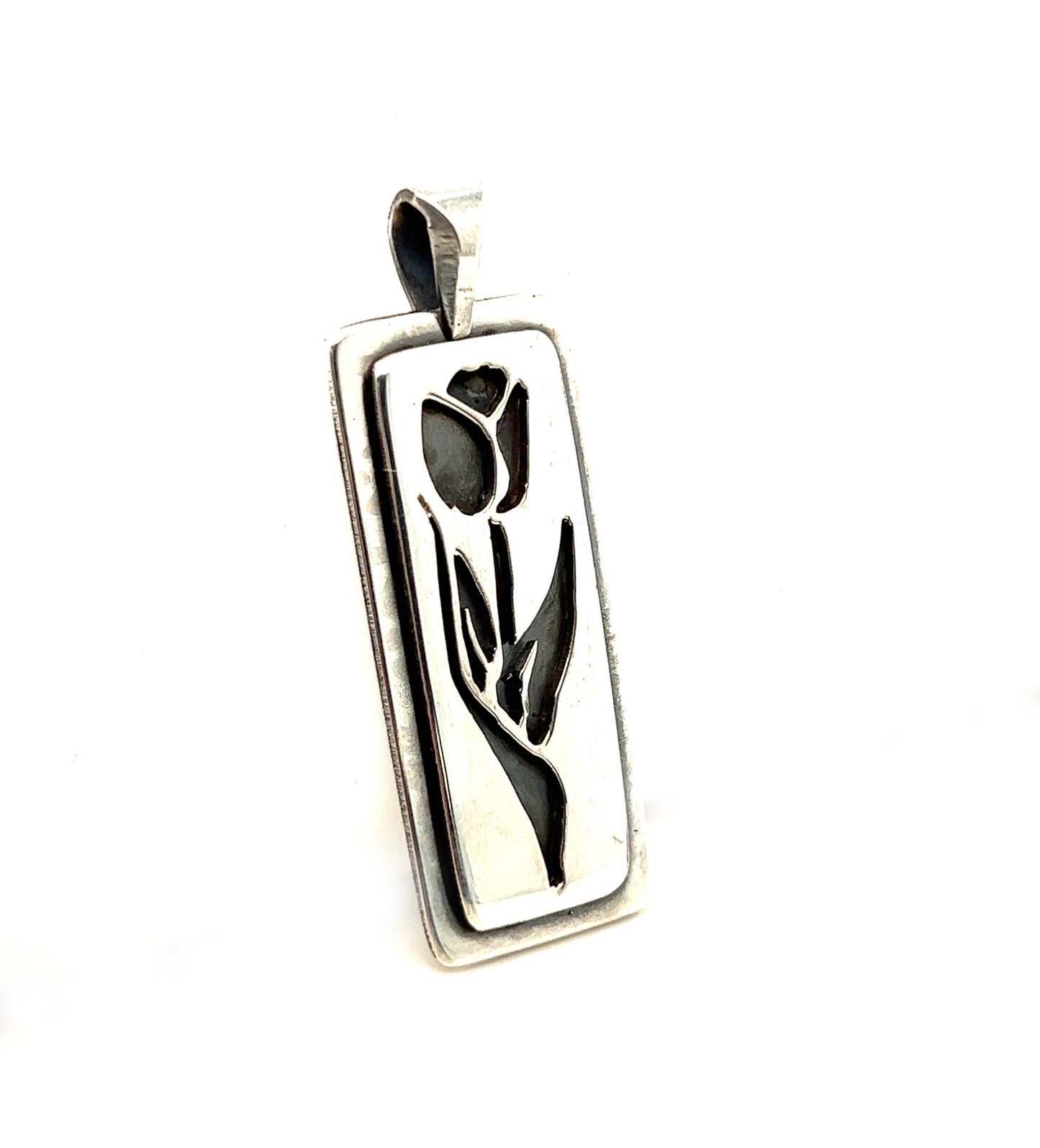 Tulip Silhouette Necklace