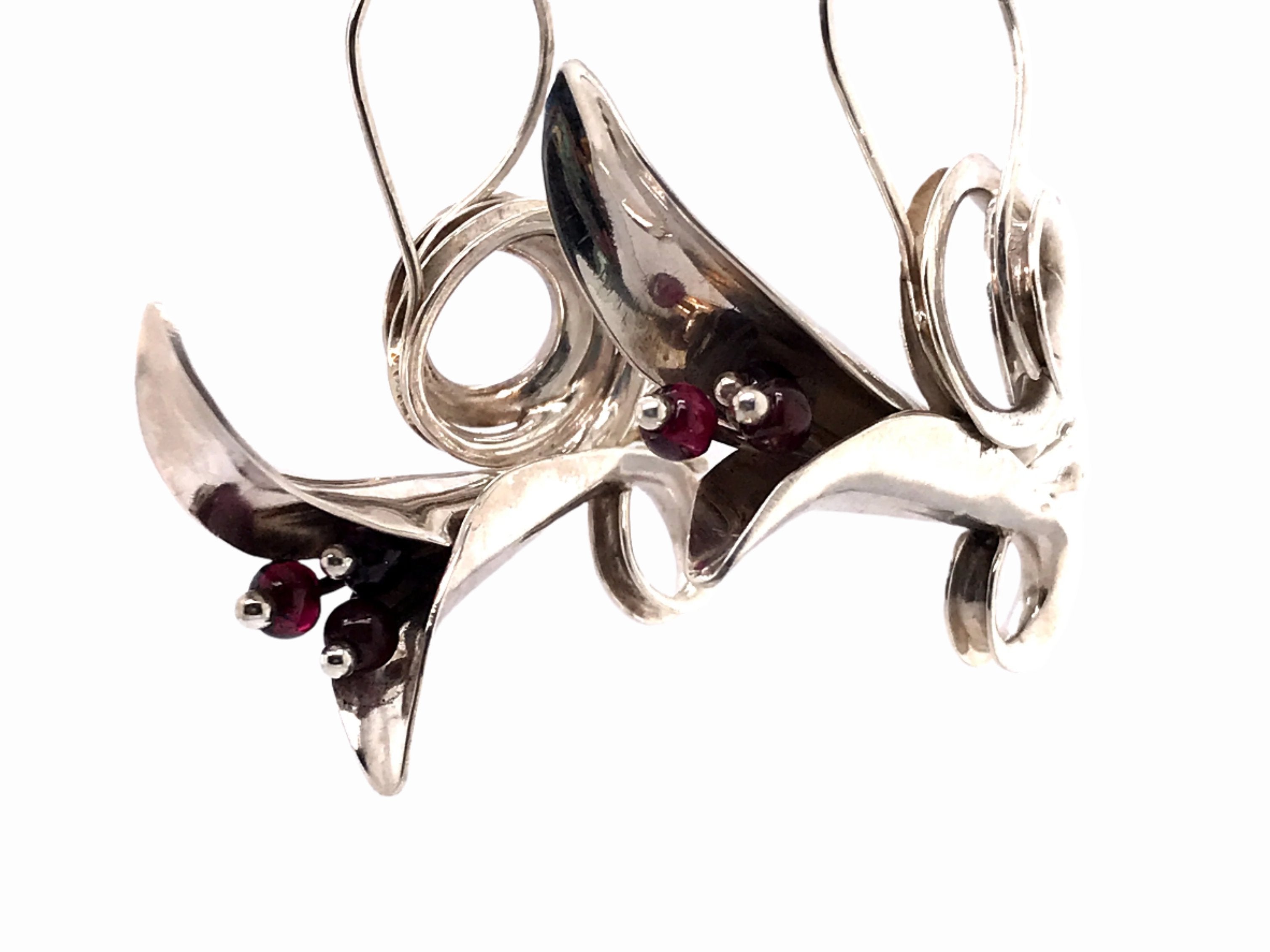 Wow Earrings with Garnet #179