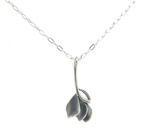 Perfect Petals Necklace #89A