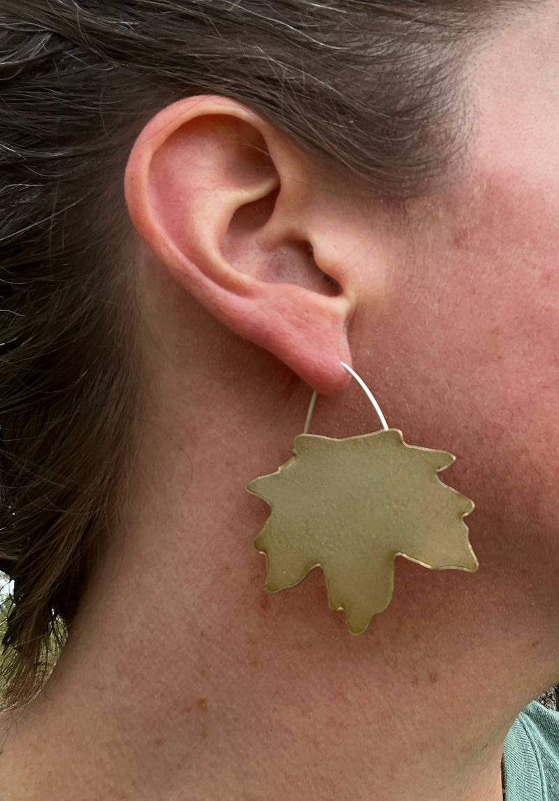 maple leaf mod earrings